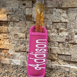 Customized icey holder